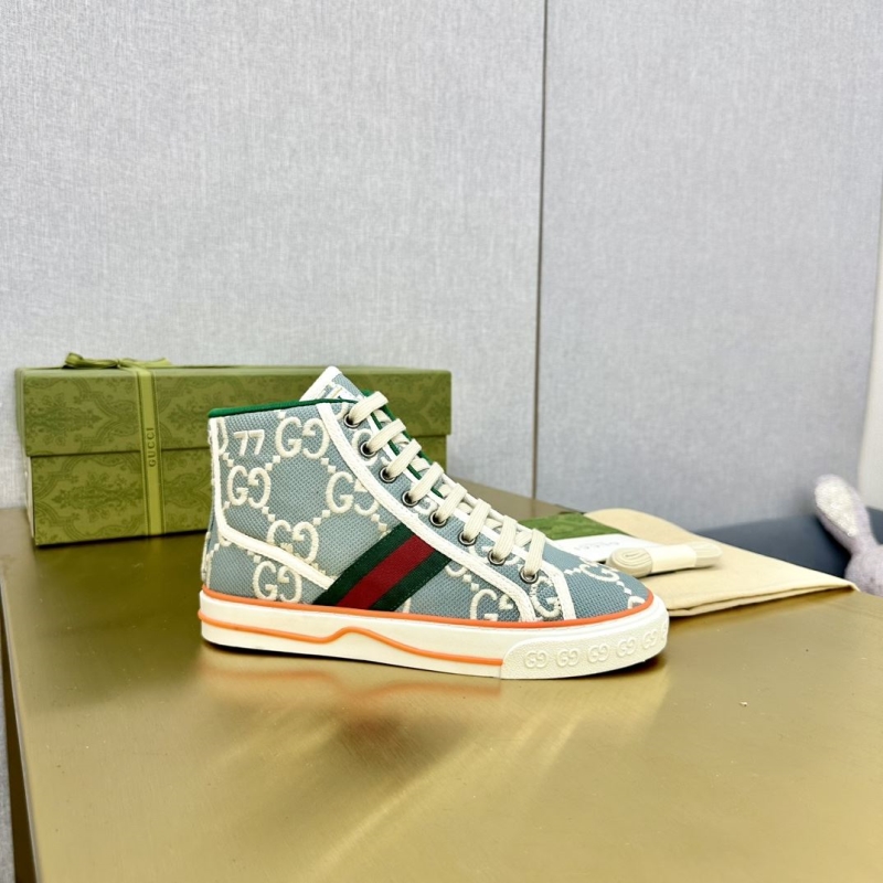 G*u*i casual shoes